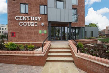 TO RENT - Century Court, 1 Wilford Lane, West Bridgford, Nottingham, Nottinghamshire, NG2 7TU