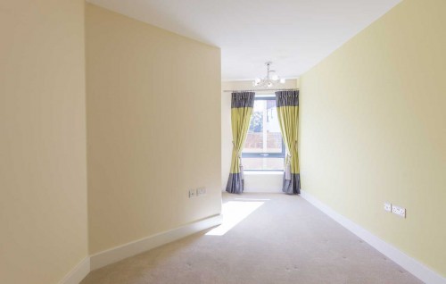 TO RENT - Turner House, St Margarets Way, Midhurst, West Sussex, GU29 9FU